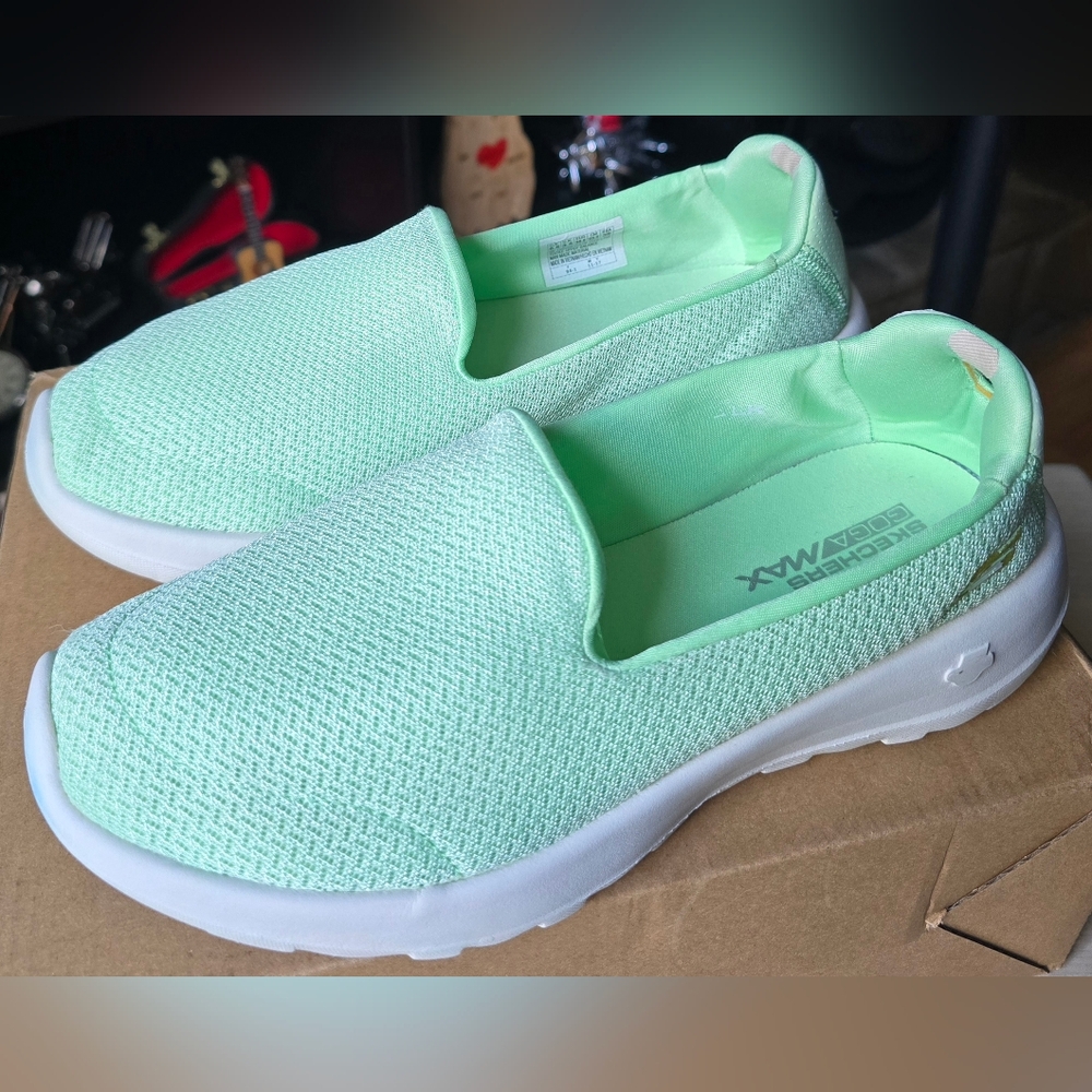 Skechers Mint Green Slip-On Sneakers
